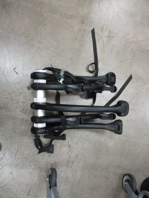 Used Saris 2 Bike Trunk Rack