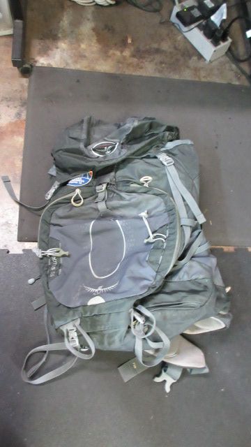 Used Osprey Atmos 65 Backpack Size Small