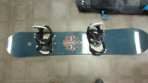 Used Burton Canyon 156cm Snowboard With Burton Bindings