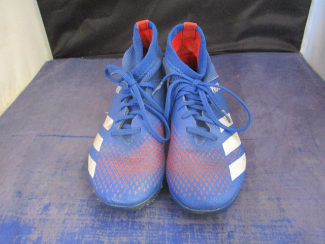 Load image into Gallery viewer, Used Adidas Predator Soccer Cleats Youth Size 4
