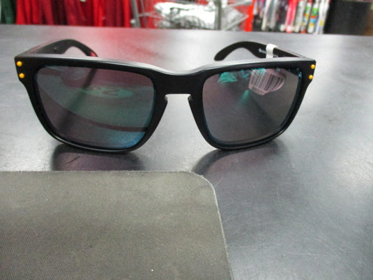 Used Oakley NFL Packers Sunglasses