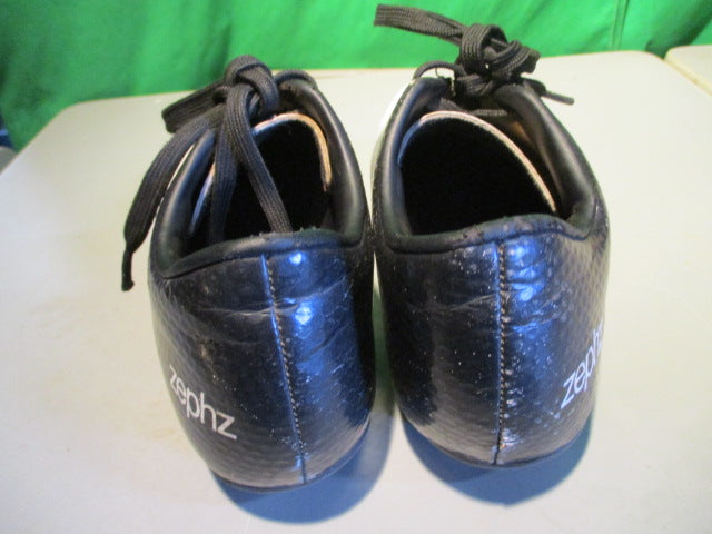 Load image into Gallery viewer, Used Zephz Wide Traxx Size Youth 4 Soccer Cleats
