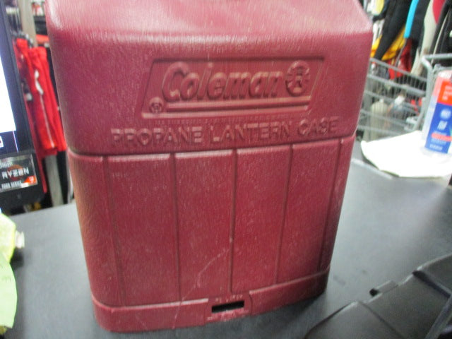 Load image into Gallery viewer, Used Coleman Lantern With Case
