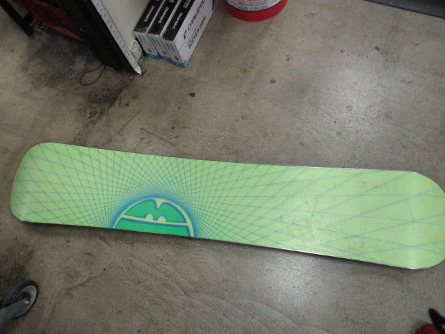 Load image into Gallery viewer, Used Burton 53 Snowboard 153cm
