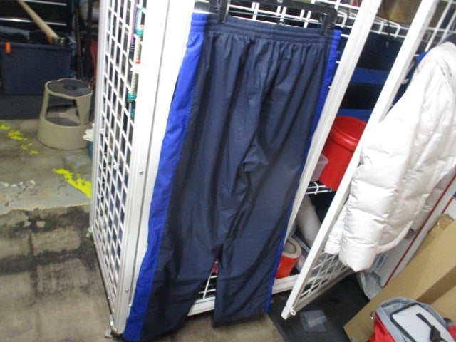 Load image into Gallery viewer, Used Fila Men&#39;s Jogging Pants Size 2XL
