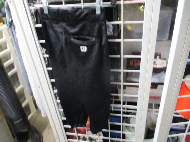 Load image into Gallery viewer, Used Wilson Black Baseball Pants Size Youth Small
