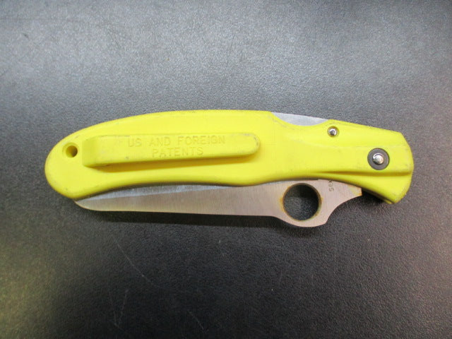 Load image into Gallery viewer, Used Vintage Clipit Rescue SpyderCo Folding Knife
