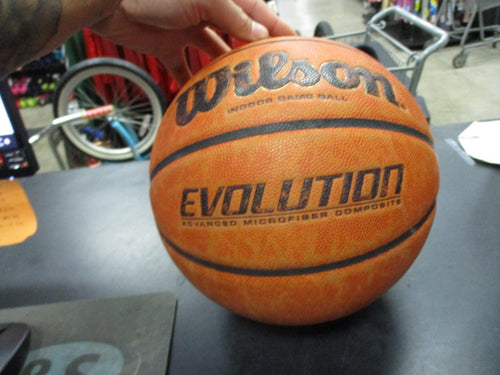 Used Wilson Evolution Indoor Game Ball  Size 7