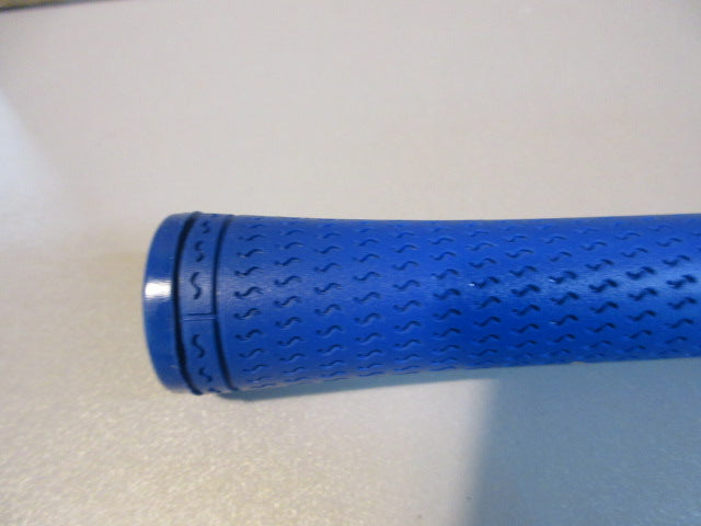 Load image into Gallery viewer, New Star Grip Standard Sidewinder Golf Grip - Blue
