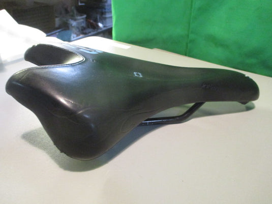 Used Bontrager inForm Bike Seat / Saddle