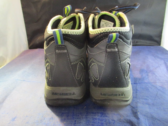 Load image into Gallery viewer, Used Merrell Capra Mid Waterproof Hiking Shoes Youth Size 4
