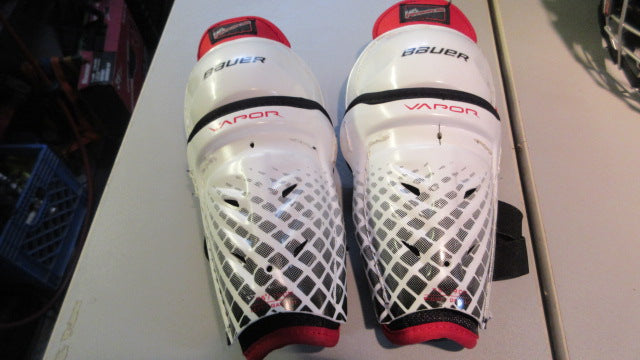 Load image into Gallery viewer, Used Bauer Lil Rookie Vapor 7.5&quot; Hockey Shin Pads
