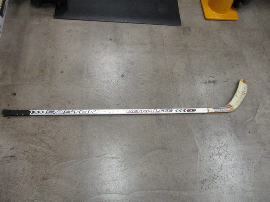 Used Easton Ultra Lite 85 Flex Composite 2 Piece Right Hand Hockey Stick