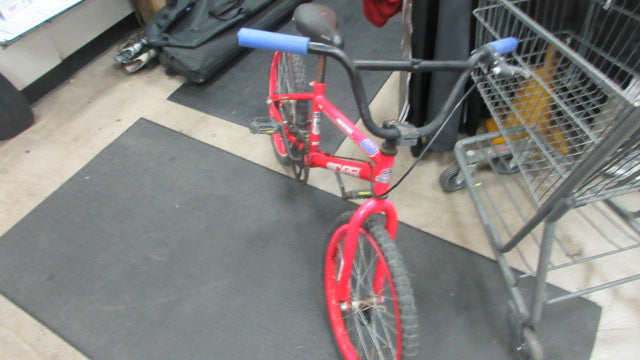 Load image into Gallery viewer, Used Micargi Jakster 20&quot; BMX Bike Red
