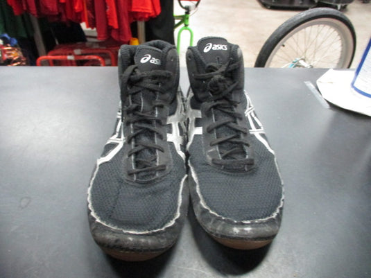 Asics wrestling shoes size 6 on sale