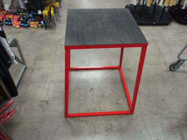 Load image into Gallery viewer, Used Red Steel Commerical Grade 30&quot; Plyo Box
