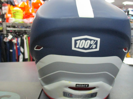 Used 100% The Status Downhill/BMX Helmet Size Medium