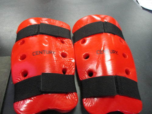 Used Century Size Youth Shin Guards