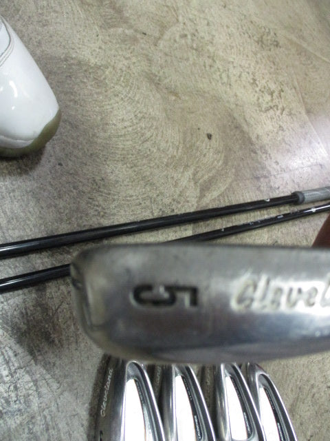 Load image into Gallery viewer, Used Cleveland Launcher Senior Iron Set 4-9, PW- RH
