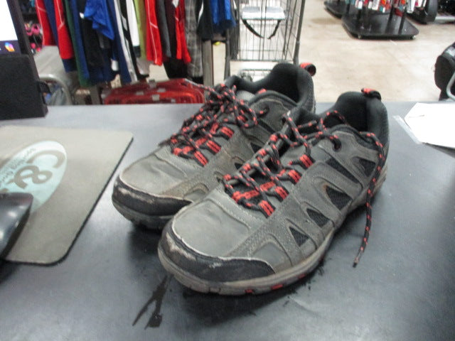 Load image into Gallery viewer, Used Rugged Exposure Hiking Shoes Size 7.5
