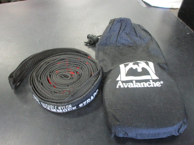 Load image into Gallery viewer, Used Avalanche Hammock Straps
