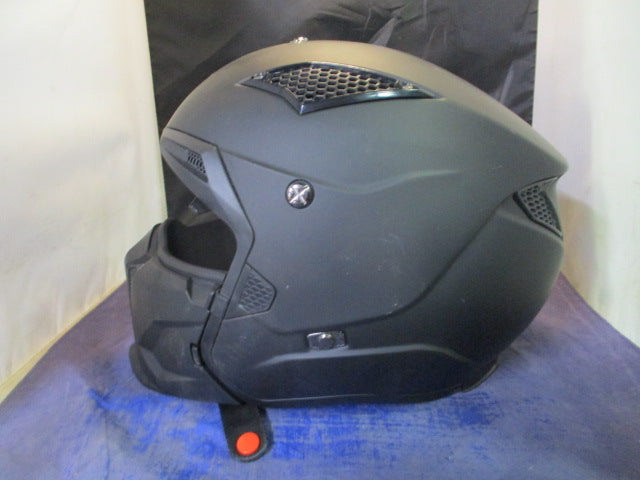 Load image into Gallery viewer, Used Speed and Strength ss2400 DOT Motorcross Helmet Adult XL 61-62 w/ Bag/Visor
