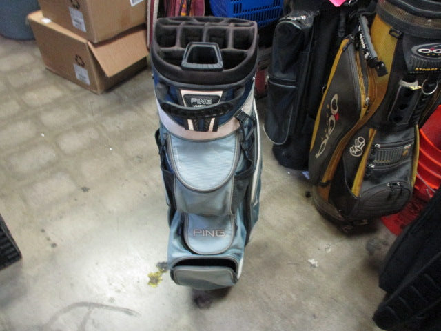 Load image into Gallery viewer, Used Ping Traverse cart Golf Bag
