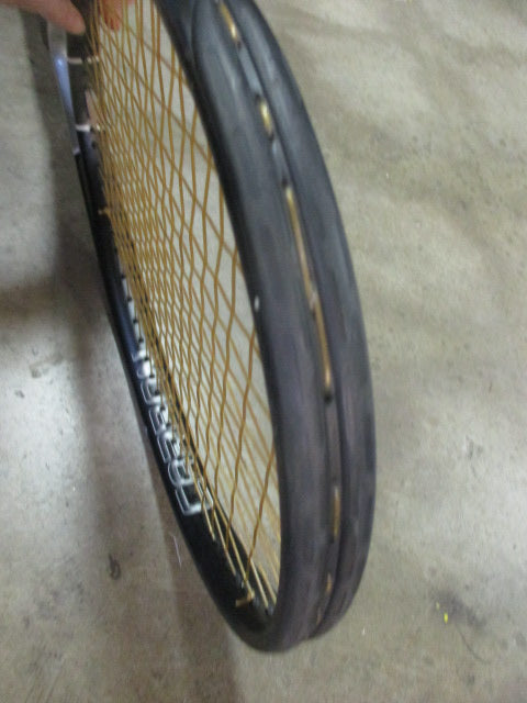 Load image into Gallery viewer, Used Gosen Carbon-15 27.5&quot; Tennis Racquet
