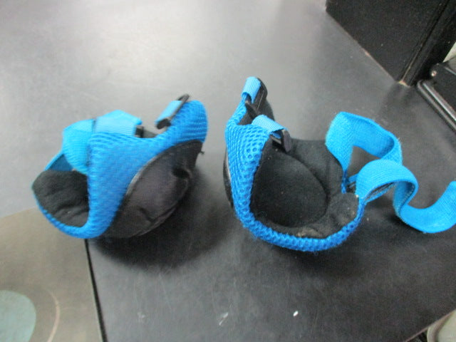 Load image into Gallery viewer, Used Kids Blue Elbow Pads
