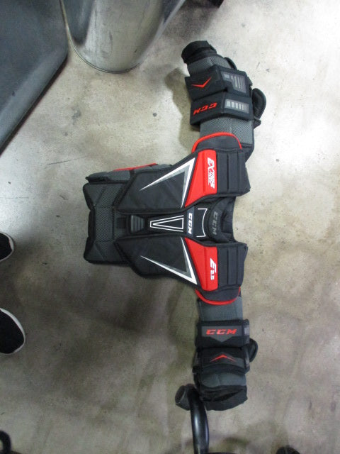 Load image into Gallery viewer, Used CCM Extreme Flex E2.5  Size S/M Hockey Chest Protector
