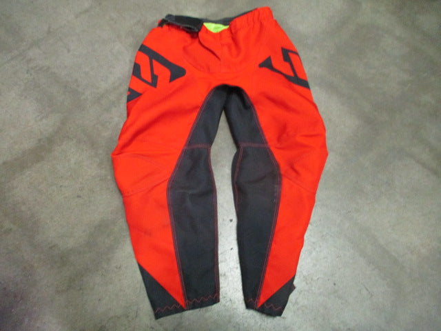 Load image into Gallery viewer, Used Answer Racing MX Pants Size 22
