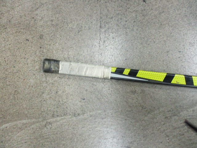 Load image into Gallery viewer, Used Bauer Superme 58&#39;&#39; Right Hand Hockey Stick
