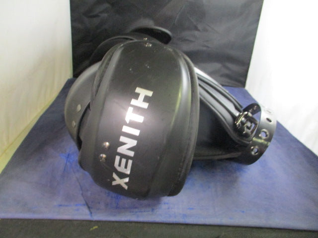 Load image into Gallery viewer, Used Xenith Fly Football Shoulder Pads Youth Size Large
