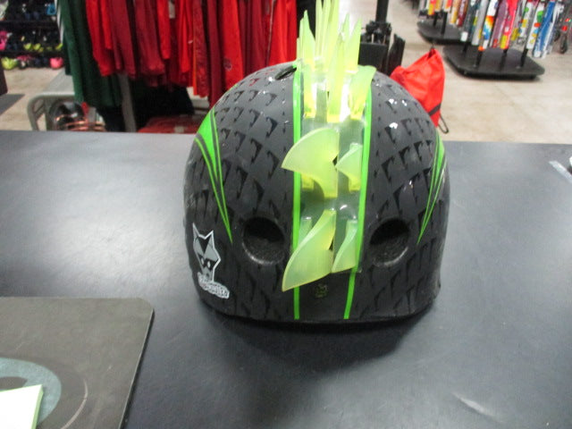 Load image into Gallery viewer, Used Bike Helmet with Spikes Size Small
