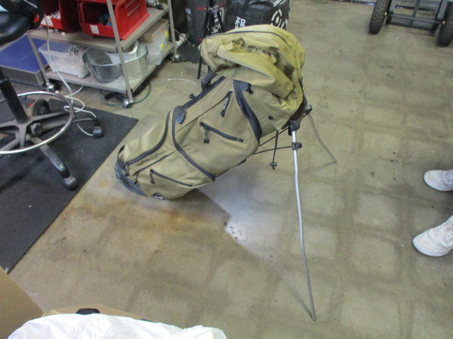 Load image into Gallery viewer, Used Belding Balance Max Sports Golf Stand Bag - Slight bend
