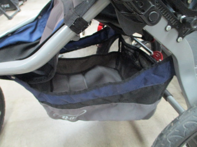 Load image into Gallery viewer, Used Bob Revolution SE Stroller w/ Adapter for Car Seat
