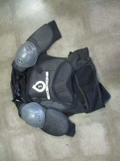 Load image into Gallery viewer, Used SixSixOne MX /  MTB Body Armour Pressure Suit Size Large
