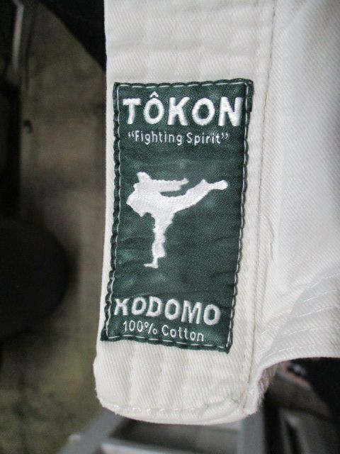 Used Tokon Kodomo Karate Gi Jacket Size 2 - sweat stain on back