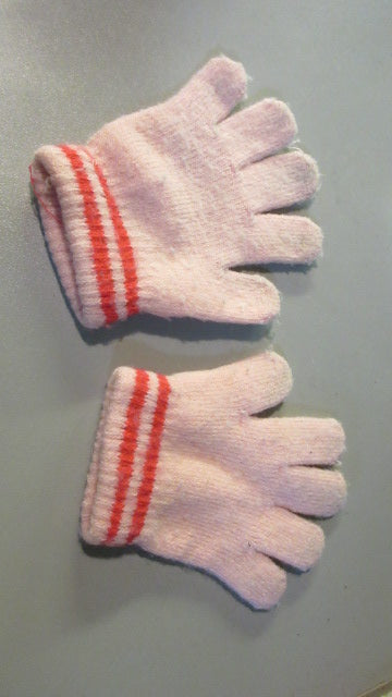 Load image into Gallery viewer, Used Toddler Pink Knit Gloves
