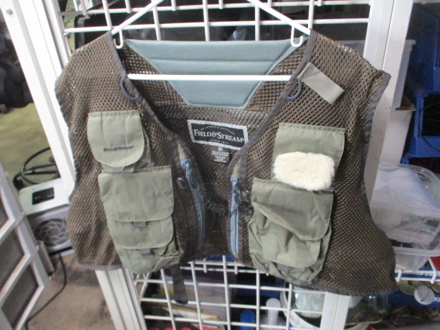 Load image into Gallery viewer, Used Field &amp; Stream Fly Fishing Vest Adult Size 2XL
