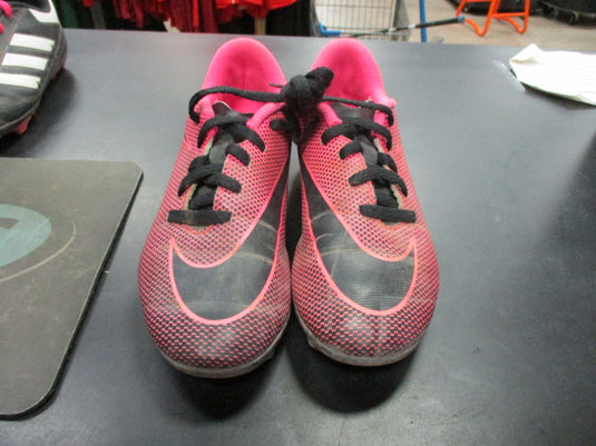 Used Nike Soccer Cleats Size Youth 1.5