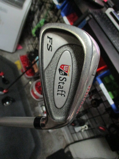 Used Wilson Fat Shaft RH 7 Iron Regular Flex