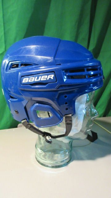 Used BAUER IMS 5.0 2017 Hockey Helmet - Size Small (6 1/2 - 7 1/8