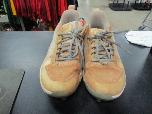 Load image into Gallery viewer, Used Under Armour BH Hovr Size 7 Baseball Cleats
