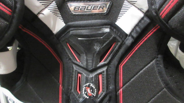 Load image into Gallery viewer, Used Bauer NSX JR Large Hockey Shoulder Pads
