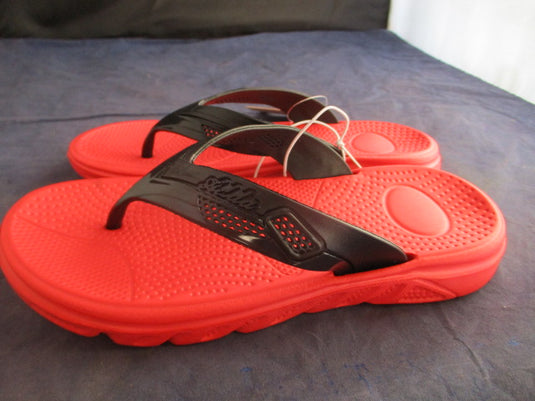 Momentum Brands Flip Flops Kids Size 1.5