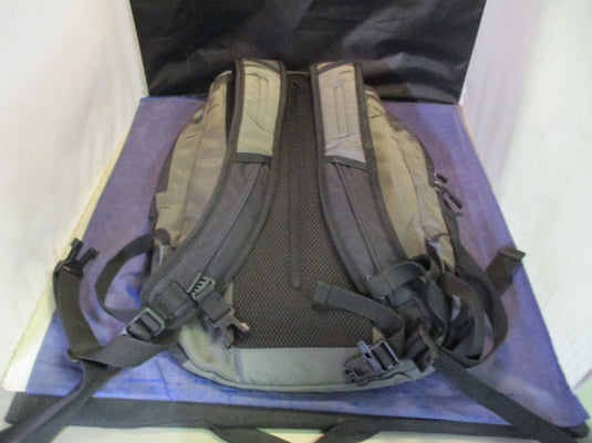 Used American Outback Backpack Peak Hydration Backpack