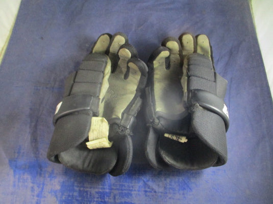 Used Warrior Burn Next Gloves Size Youth