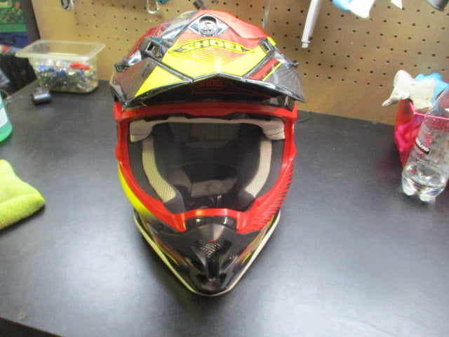 Load image into Gallery viewer, Used Shoei VFX-W Motocross Helmet Size Medium 7 1/8 - 7 1/4&quot;
