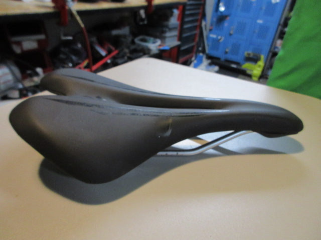 Load image into Gallery viewer, Used Specialized 155mm Bicycle Seat / Saddle
